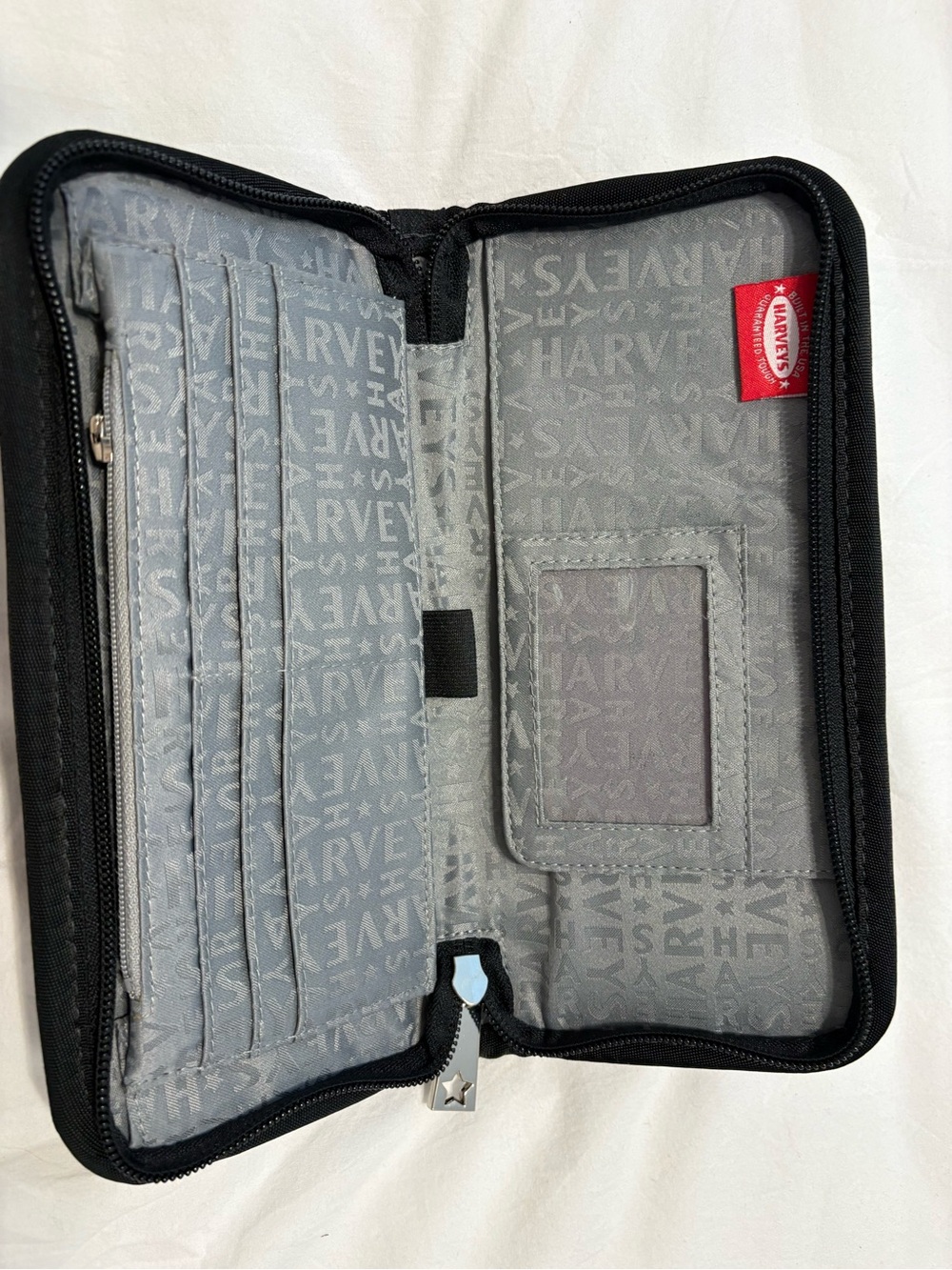 Harveys Black Clutch Seatbelt Wallet - Picture 2 of 5